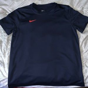 drifit workout shirt for men. could be used for both men and women.